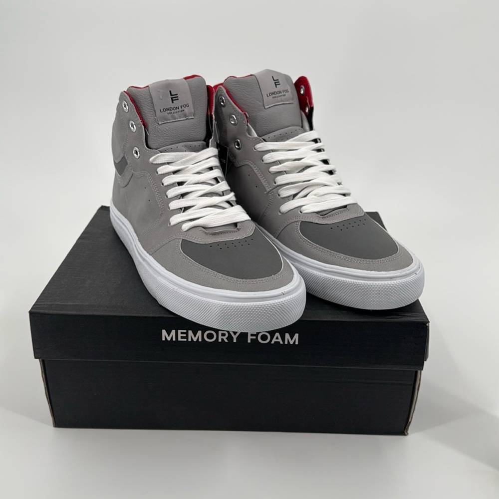 London Fog men’s Gray Mid Lace Up Sneakers size 9.5M new in box